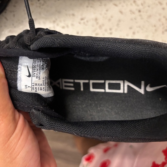 Nike Women’s Metcon (Black/White) Training Shoes – Size 7 – Gently Worn - Picture 5 of 5